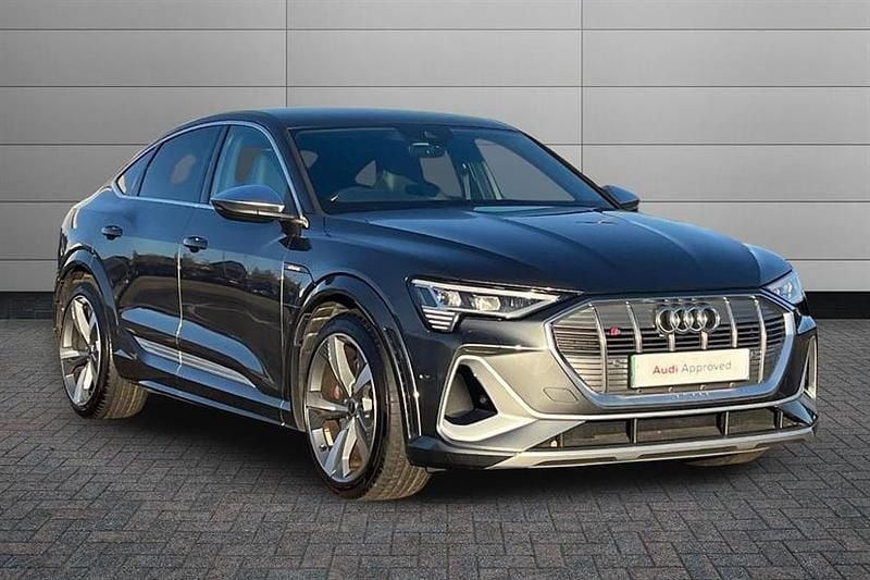 Daytona grey Used 2022 Audi e-tron Comfort SUV | £33,995 (Super price) - Image 1/4
