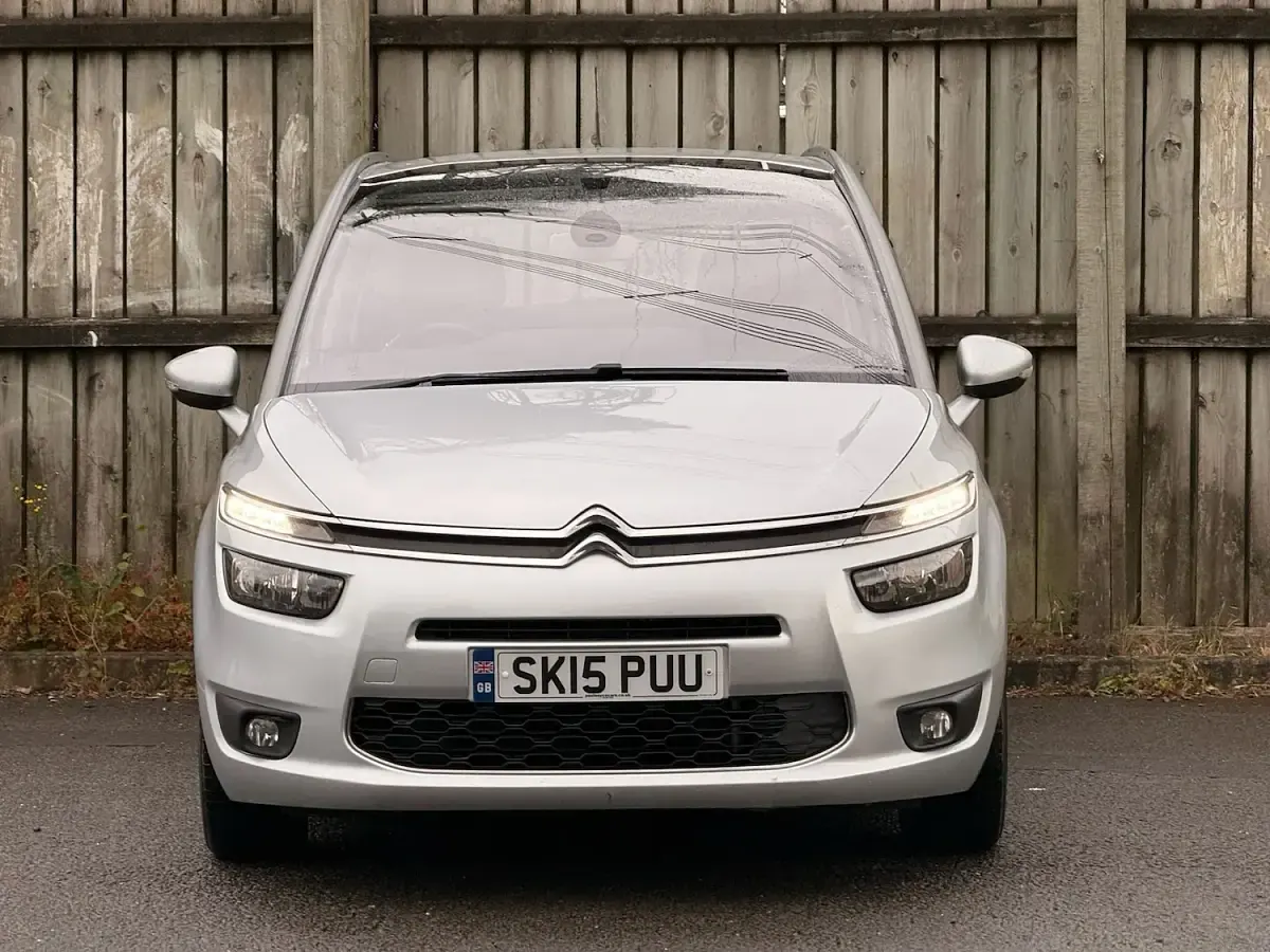 Used Citroën Grand C4 Picasso Exclusive 115 HP (84 kW) 2015 Silver MPV