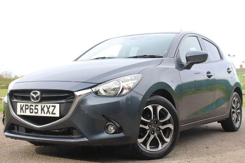 Used Mazda 2 Inclusive 90 HP (66 kW) 2015 Grey Hatchback