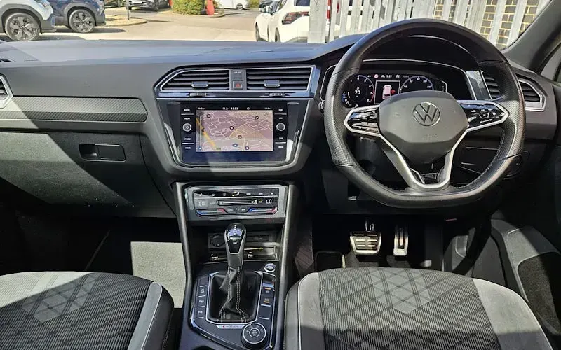 Used VW Tiguan R-line 179 HP (131 kW) 2018 White SUV