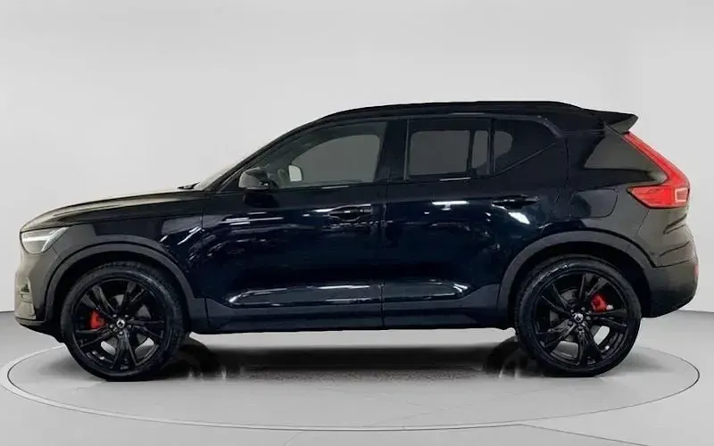 Used Volvo XC40 Plus 211 HP (155 kW) 2023 SUV