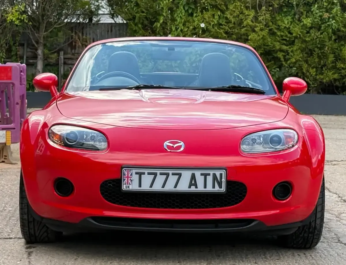 Used Mazda MX5 126 HP (92 kW) 2006 Red Cabriolet