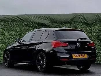 Used BMW 118 Efficient Dynamics 136 HP (100 kW) 2019 Black Hatchback