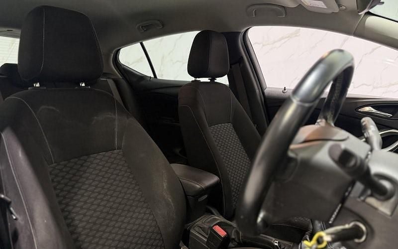 Used Vauxhall Astra 125 HP (91 kW) 2017 Hatchback