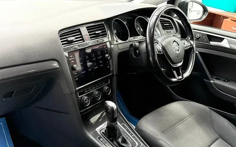 Used VW e-Golf 99 kW (135 HP) 2019 Hatchback