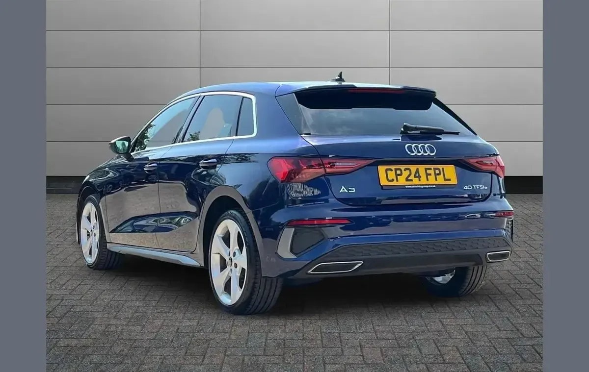 Used Audi A3 e-tron S-Line 200 HP (147 kW) 2024 Blue Hatchback