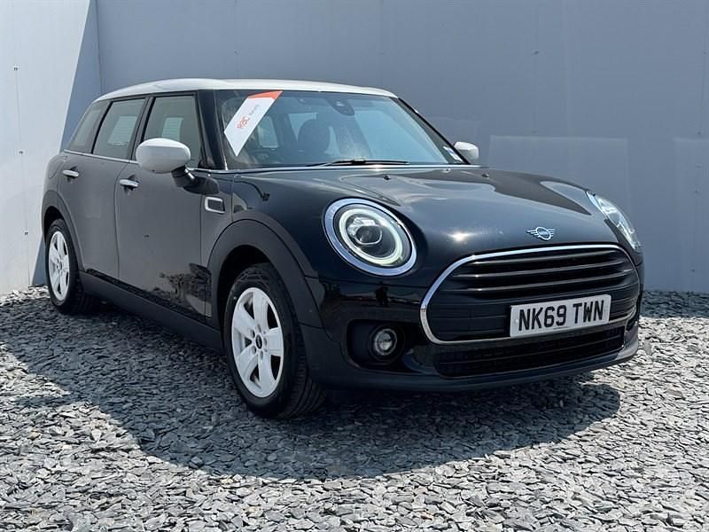 Black Used 2019 Mini Cooper Clubman Classic Estate | £13,295 (Fair price) - Image 1/4
