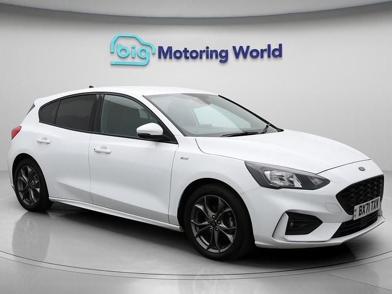 White Used 2021 Ford Focus ST-Line Hatchback | £13,800 (Good price) - Image 1/4