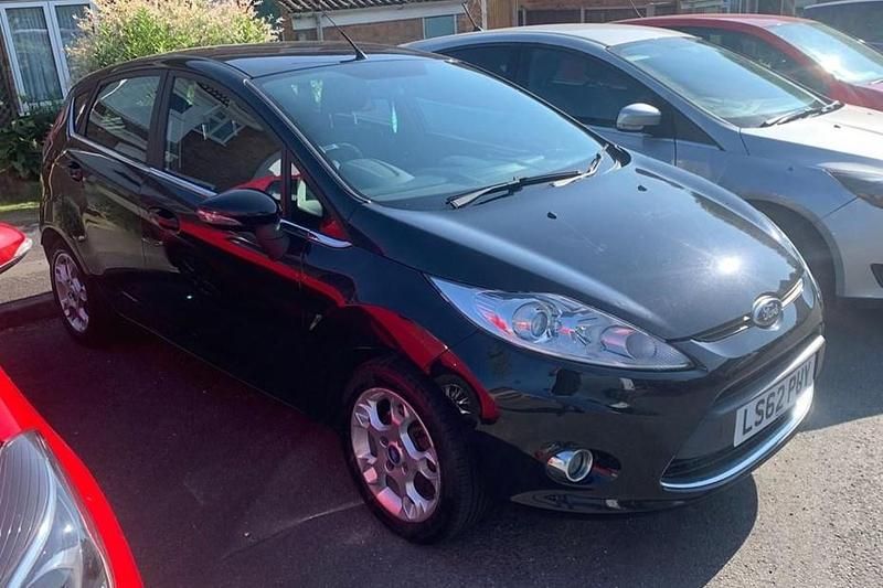 Black Used 2012 Ford Fiesta Zetec Hatchback | £2,549 (Fair price) - Image 1/1