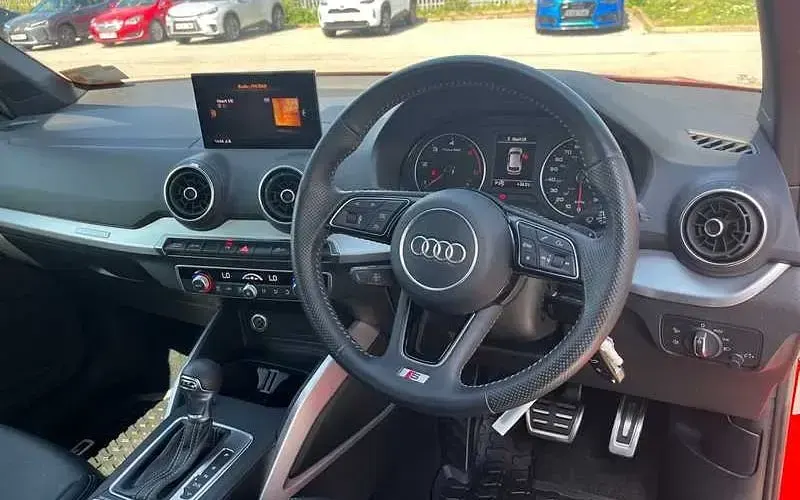 Used Audi Q2 S-Line 150 HP (110 kW) 2017 Orange SUV