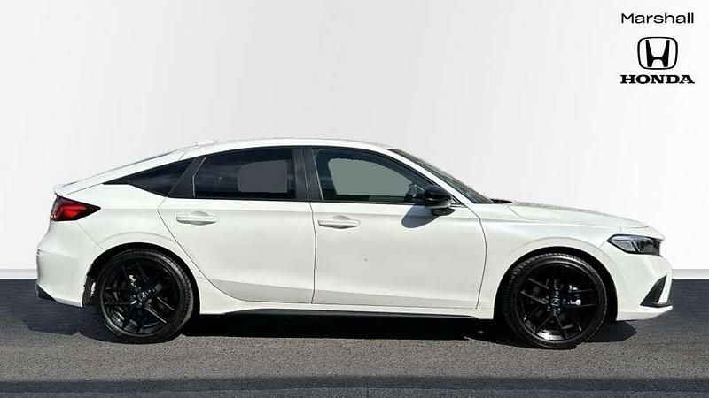 Used Honda Civic Sport 182 HP (133 kW) 2025 Premium paint  platinum white  Hatchback