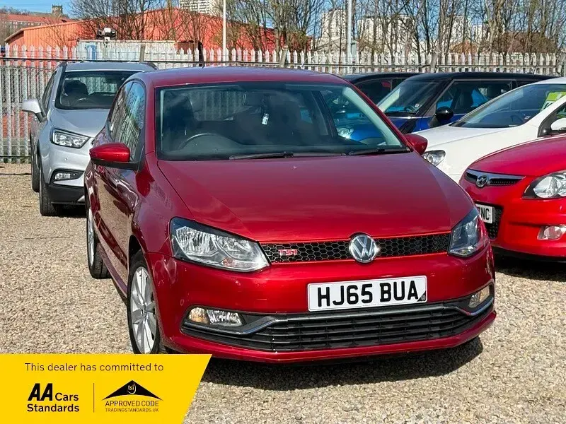 Used VW Polo SE 2015 Red Hatchback
