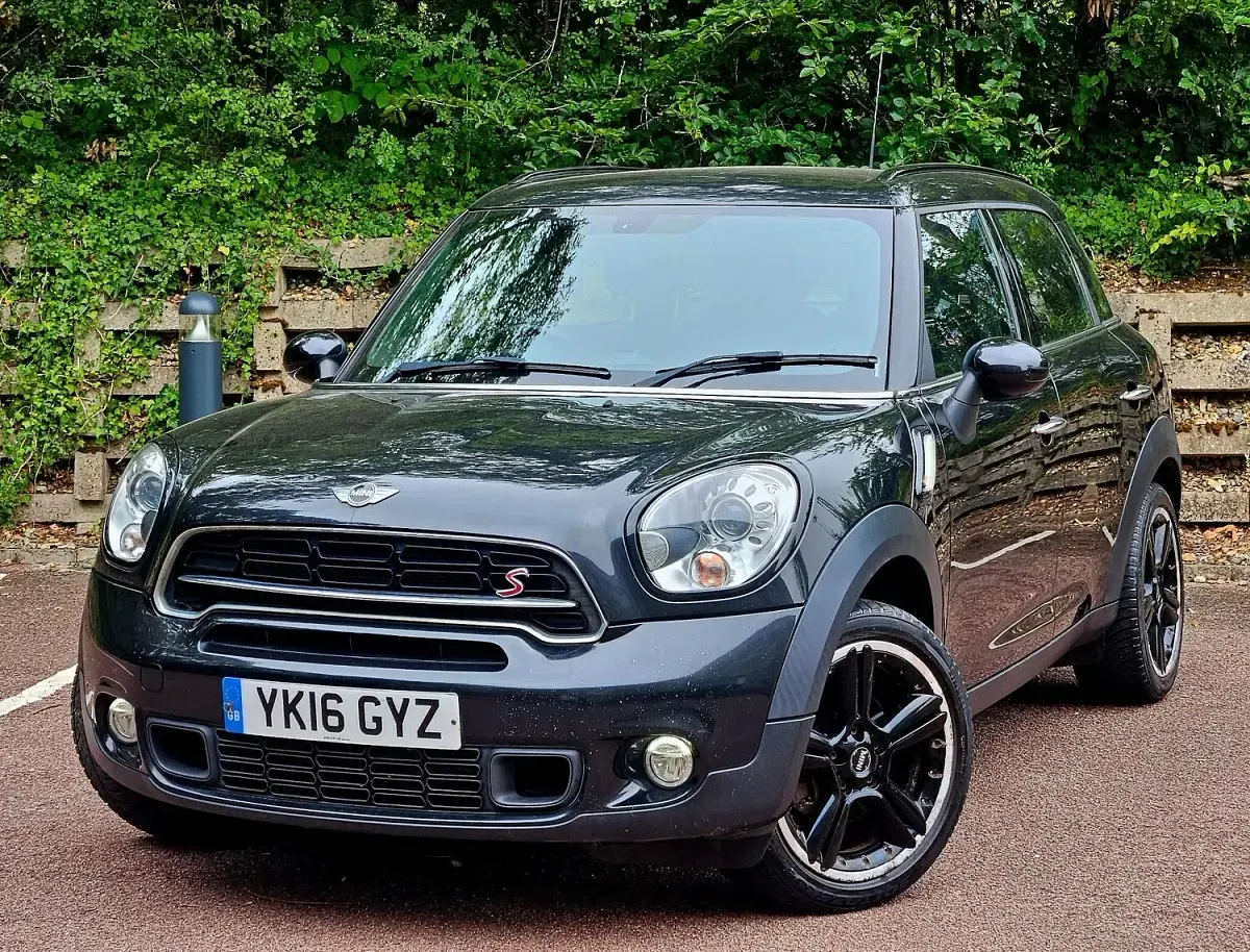 Used Mini Cooper S 2016 Black Hatchback