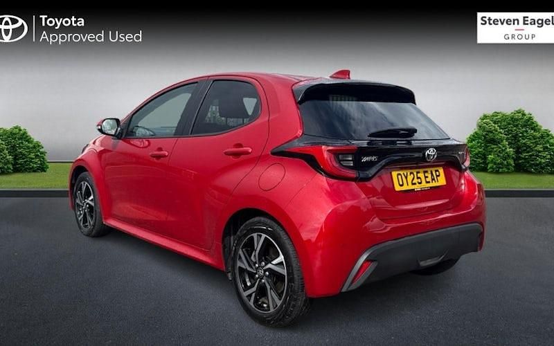 Used Toyota Yaris Hybrid Design 116 HP (85 kW) 2026 Hatchback