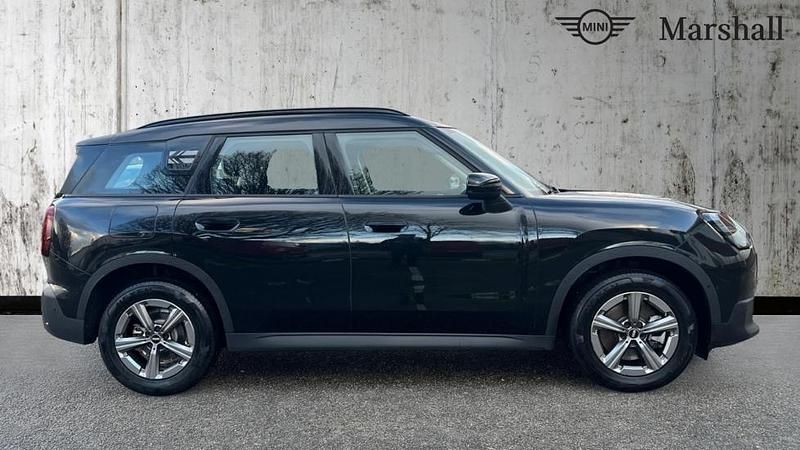 Used Mini Countryman 168 HP (123 kW) 2024 Black SUV