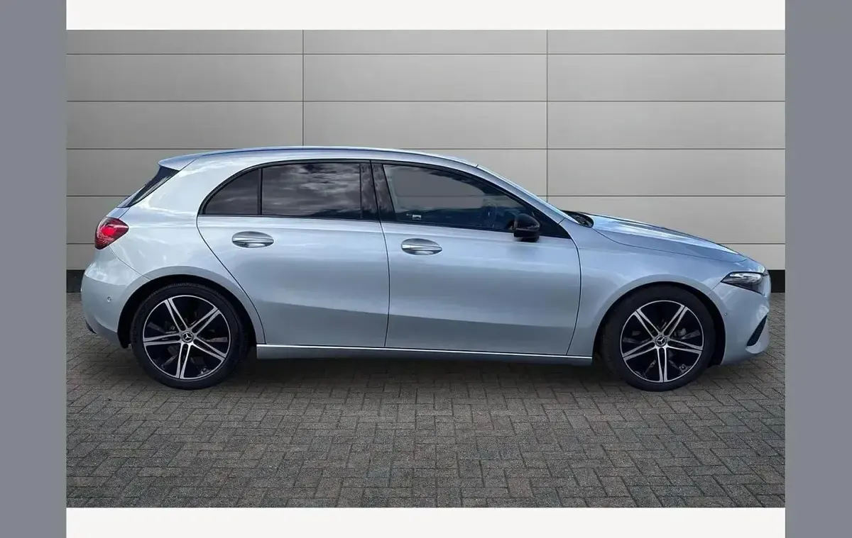 Used Mercedes A180 Sport Edition 148 HP (108 kW) 2025 Silver Hatchback