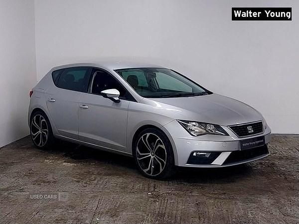 Begagnad Seat Leon SE Dynamic 110 HK (80 kW) 2017 Silver Halvkombi