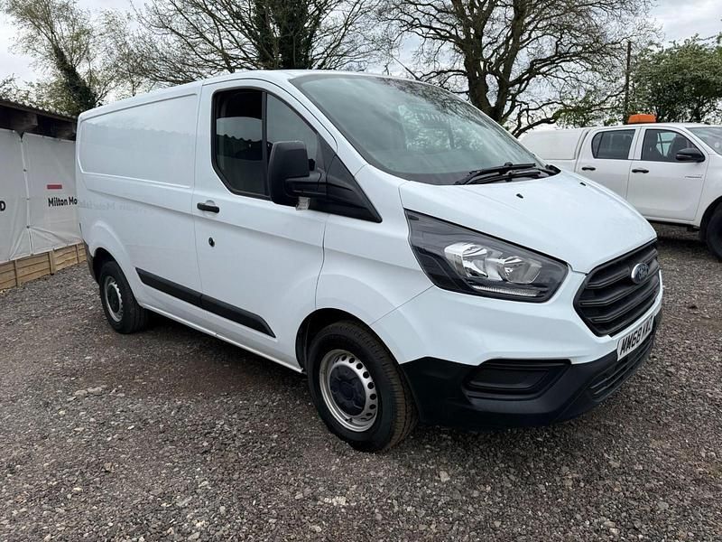 Used Ford Transit Custom 105 HP (77 kW) 2018 White Van