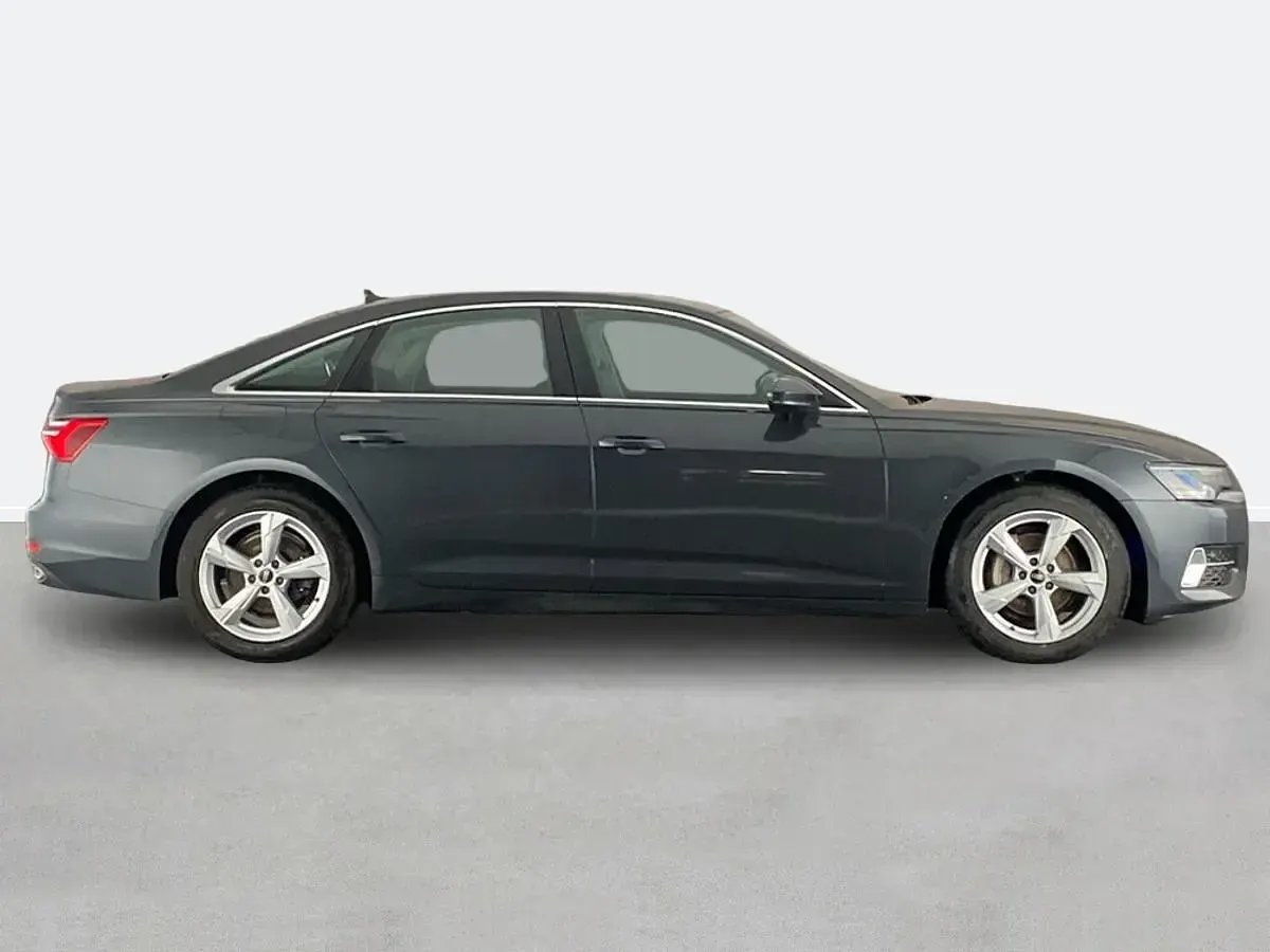 Begagnad Audi A6 Sport 204 HK (150 kW) 2022 Grå Sedan