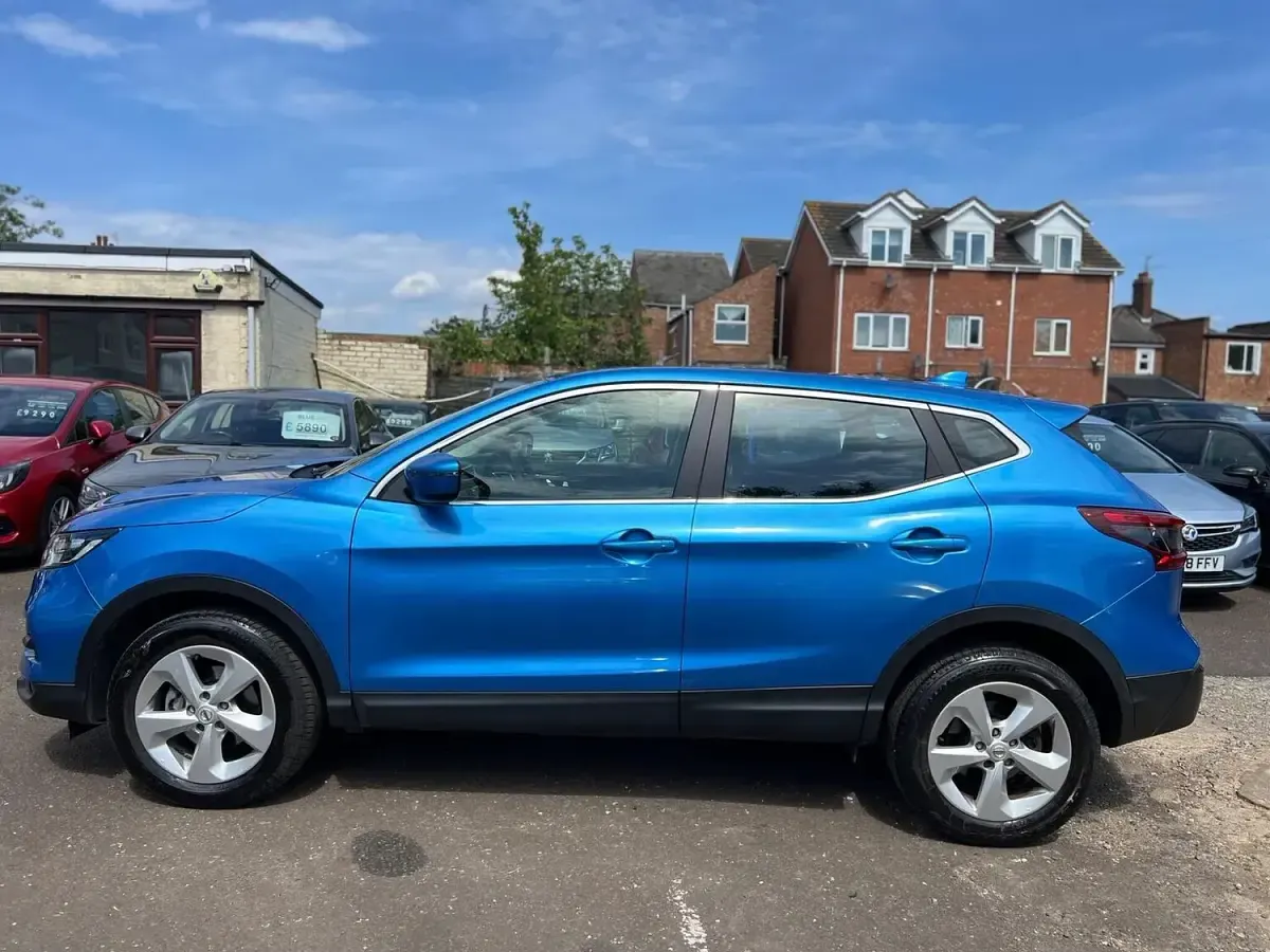 Używany Nissan Qashqai Acenta Premium 2020 Niebieski SUV