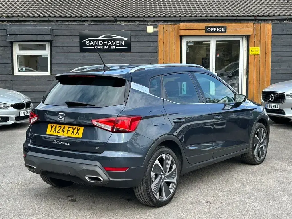 Used Seat Arona FR Sport 115 HP (84 kW) 2024 Grey SUV