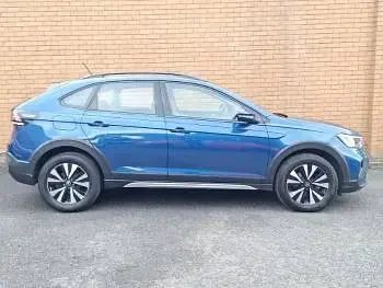 Used VW Taigo Life 95 HP (69 kW) 2023 Blue SUV