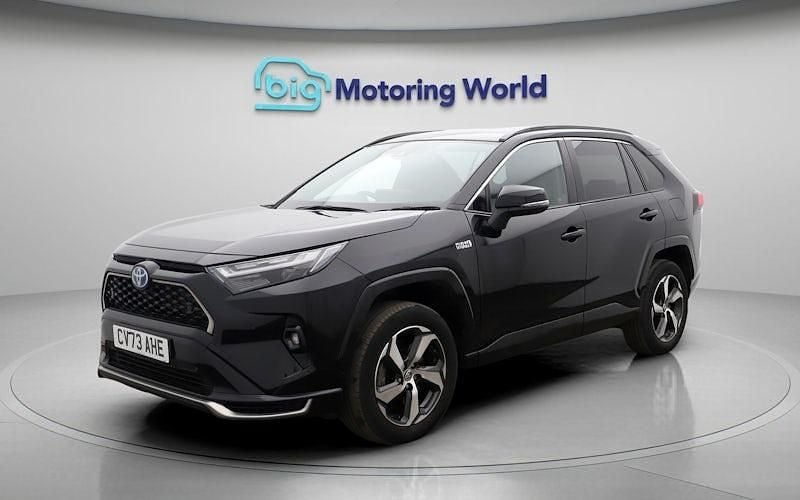 Used Toyota RAV4 Design 306 HP (225 kW) 2026 SUV
