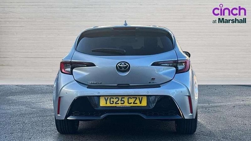 Used Toyota Corolla Sport 140 HP (102 kW) 2025 Silver Hatchback