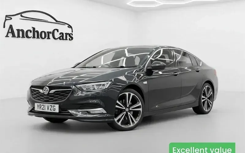 Second-hand Vauxhall Insignia SRi 174 CP (127 kW) 2020 Hatchback