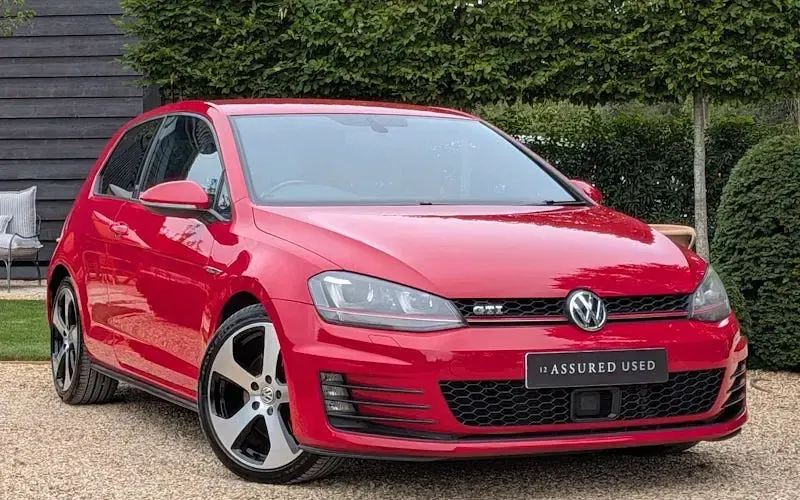 Used VW Golf VII GTI 220 HP (161 kW) 2014 Hatchback