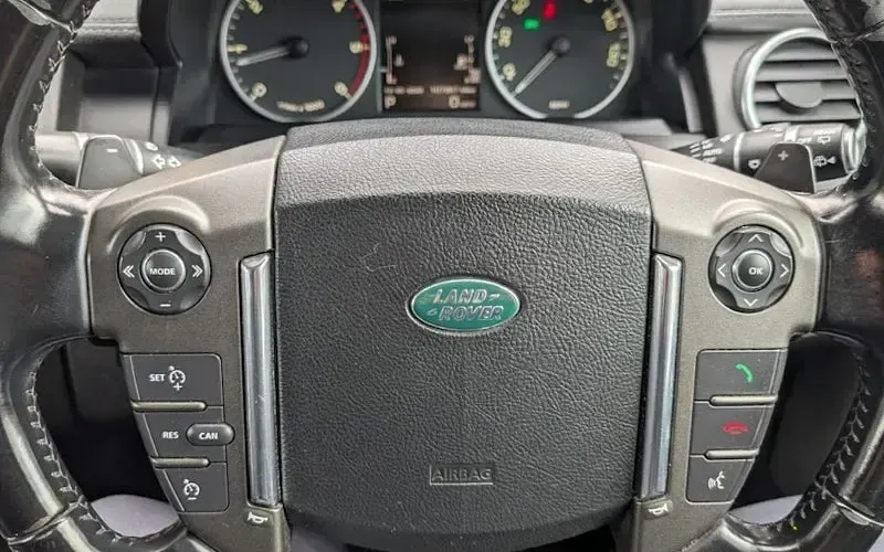 Used Land Rover Discovery 256 HP (188 kW) 2013 Green SUV