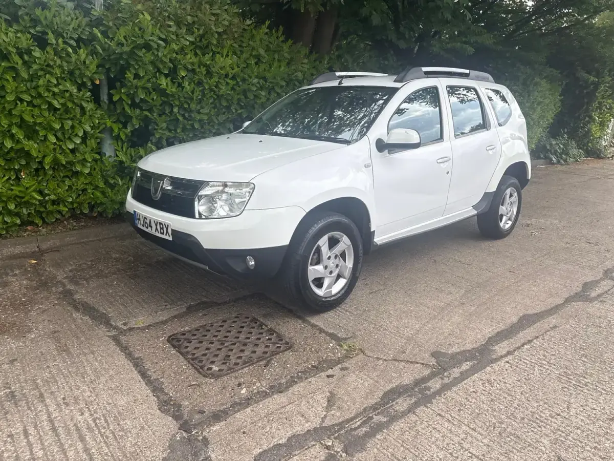 Usado Dacia Duster Lauréate 2014 Branco SUV