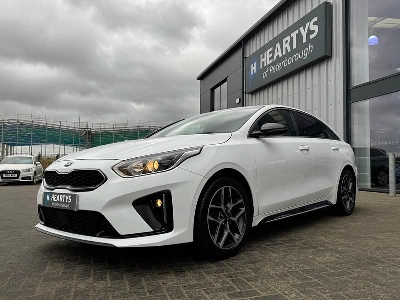 Used Kia ProCeed GT-Line 158 HP (116 kW) 2021 White Estate