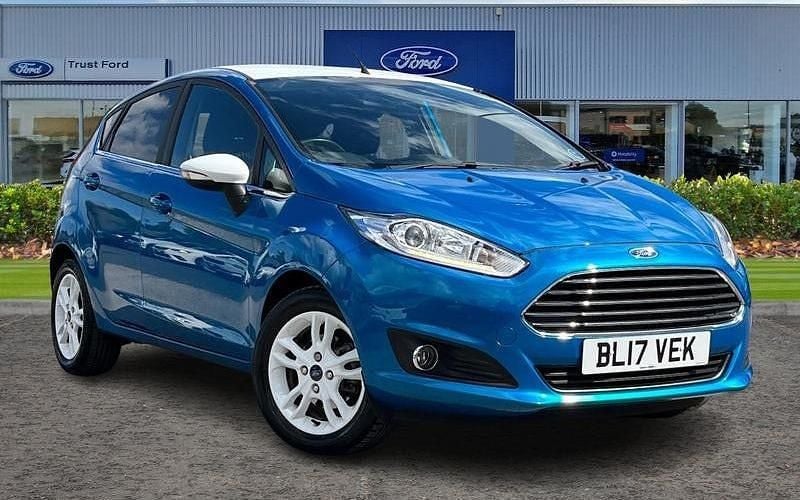 Used 2017 Ford Fiesta Zetec Hatchback | £6,490 (Good price) - Image 1/4