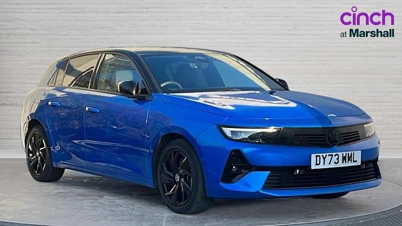 Blue Used 2023 Vauxhall Astra Hatchback | £17,218 (Fair price) - Image 1/4