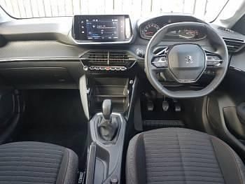 Used Peugeot 208 Active+ 75 HP (55 kW) 2023 Yellow Hatchback