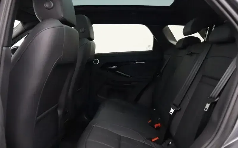 Used Land Rover Range Rover evoque SE Dynamic 204 HP (150 kW) 2026 Grey SUV