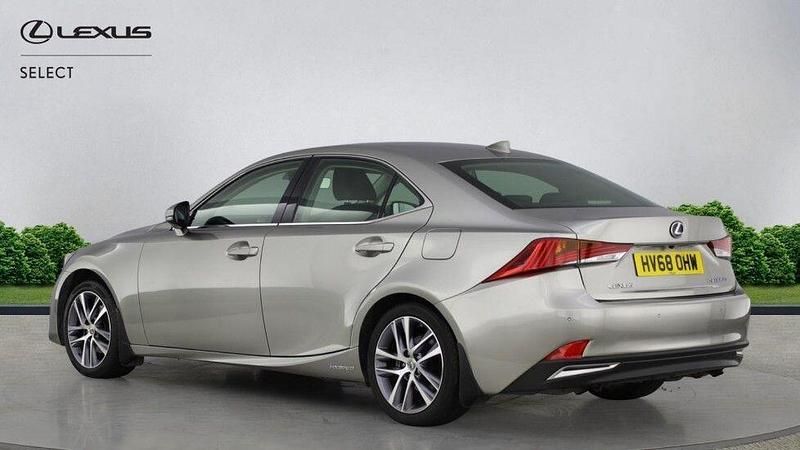 Used Lexus IS300h 2018 Silver Sedan