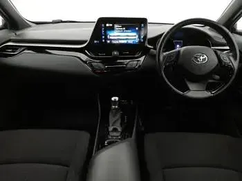 Used Toyota C-HR 122 HP (89 kW) 2019 Silver SUV