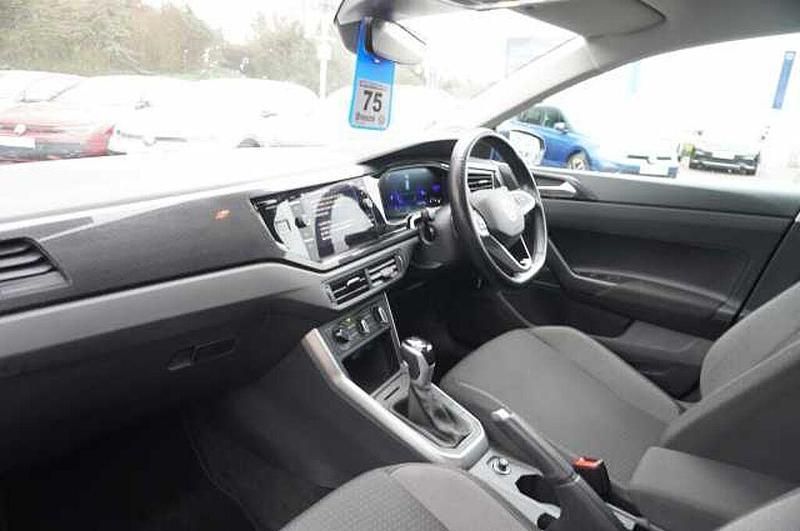 Used VW Polo 95 HP (69 kW) 2024 Hatchback