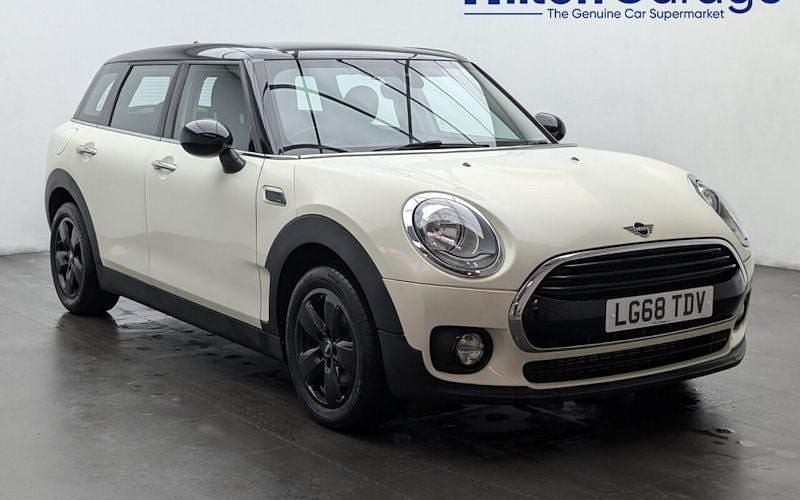 White Used 2018 Mini Cooper Clubman Estate | £11,850 (Super price) - Image 1/4