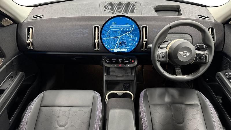 Used Mini Countryman 168 HP (123 kW) 2025 Silver SUV