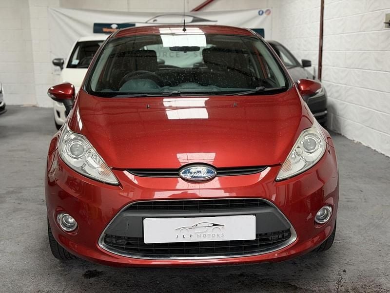 Used Ford Fiesta Zetec 94 HP (69 kW) 2009 Red Hatchback