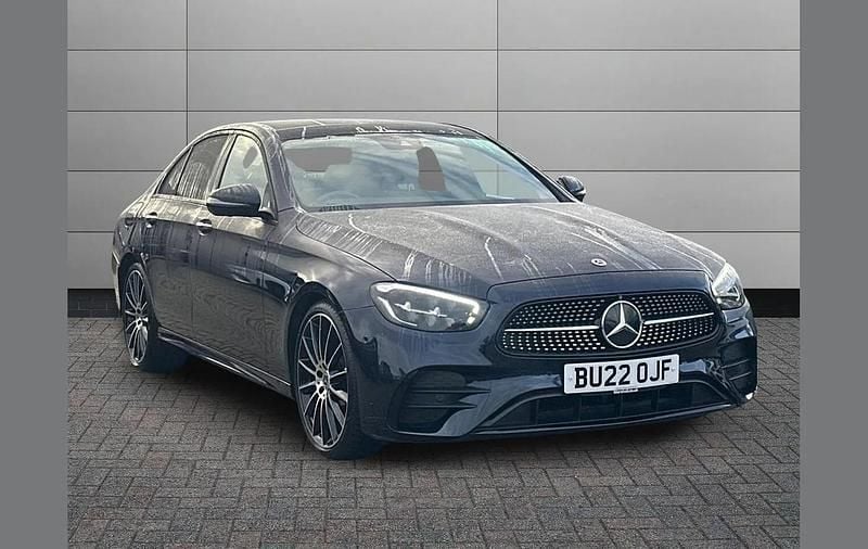 Nautic blue Used 2022 Mercedes E200 AMG line Sedan | £33,695 (Fair price) - Image 1/3