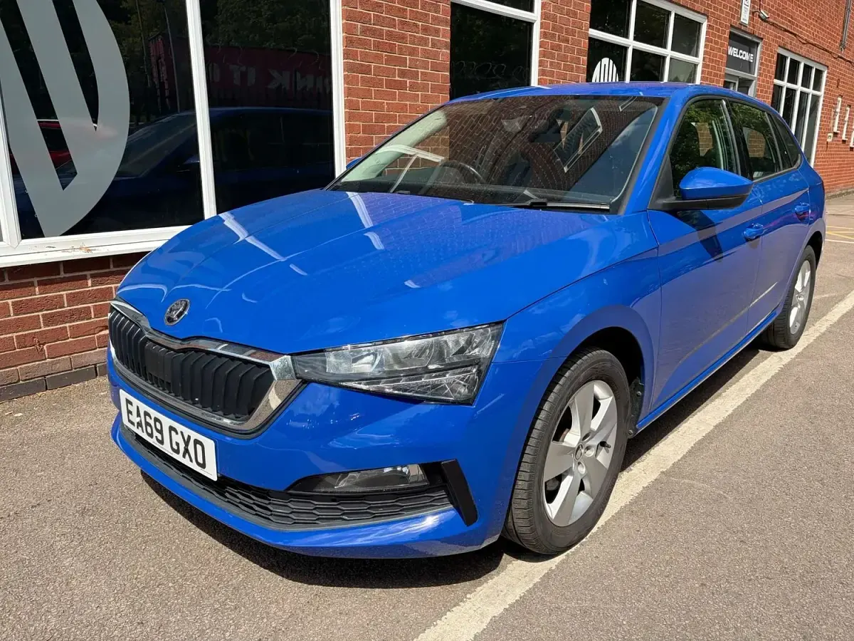 Used Skoda Scala SE 115 HP (84 kW) 2019 Blue Hatchback