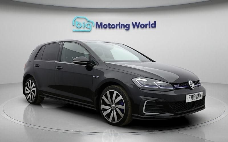 Used VW Golf VII Advance 204 HP (150 kW) 2020 Hatchback