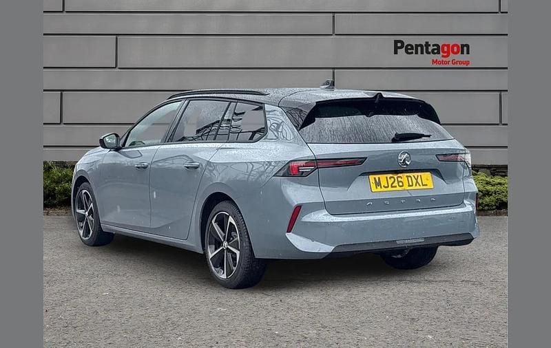 New Vauxhall Astra 128 HP (94 kW) 2026 Grey Estate