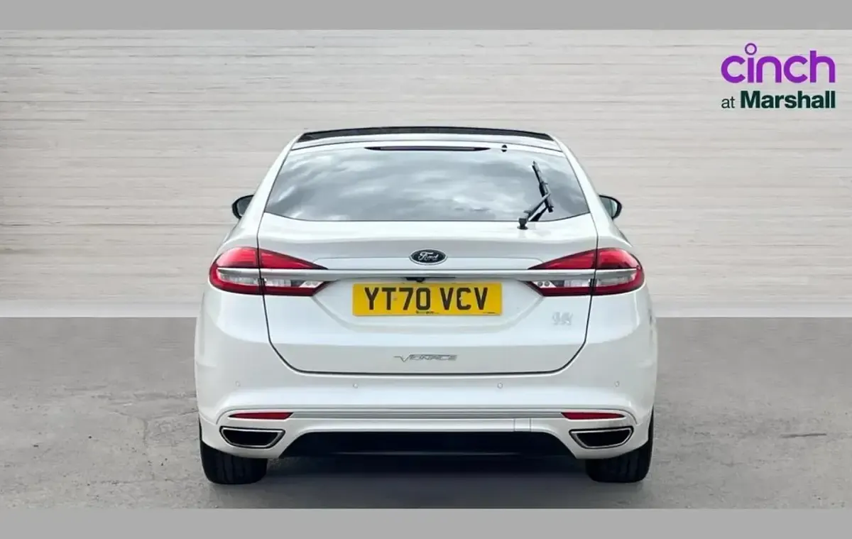 Used Ford Mondeo Vignale 190 HP (139 kW) 2020 White Hatchback