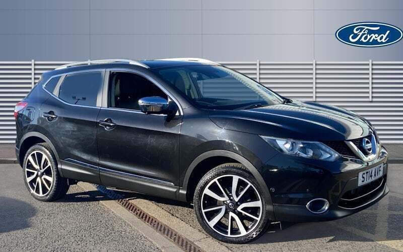 Used 2016 Nissan Qashqai Tekna SUV | £11,300 (Good price) - Image 1/4