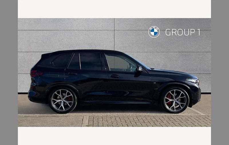 Gebraucht BMW X5 M Sport 298 PS (219 kW) 2023 Schwarz SUV